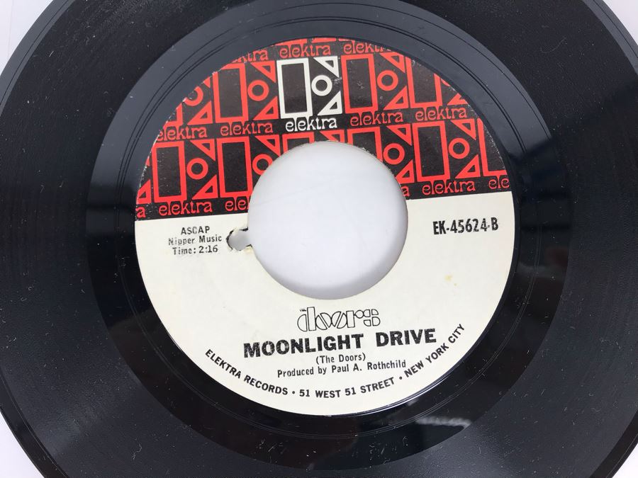 The Doors Love Me Two Times And Moonlight Drive EK-45624; Wishful Sinful And Who Scared You EK-45656 45RPM Vinyl Records Elektra Records [Photo 5]