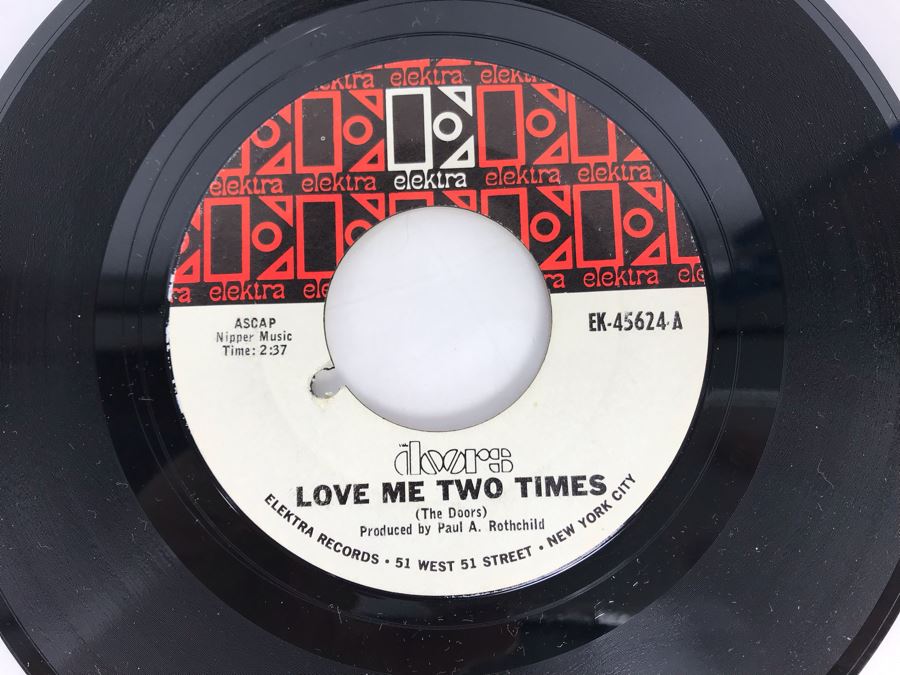 The Doors Love Me Two Times And Moonlight Drive EK-45624; Wishful Sinful And Who Scared You EK-45656 45RPM Vinyl Records Elektra Records [Photo 3]