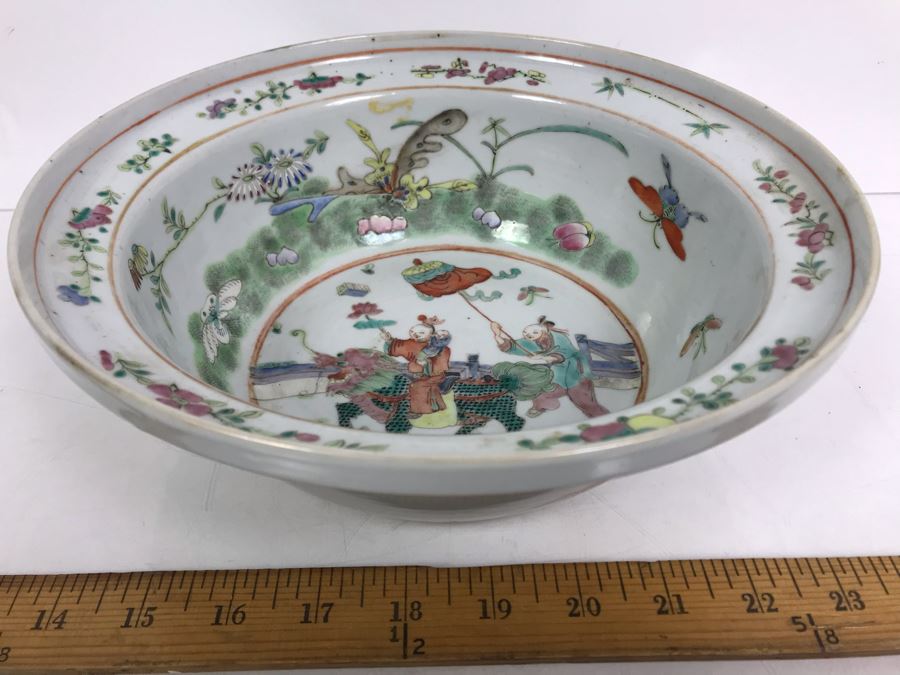 Antique Chinese Famille Rose Porcelain Basin Bowl 10.5'D [Photo 1]