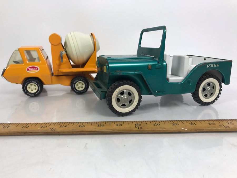 Vintage Tonka Jeep And Tonka Cement Mixer