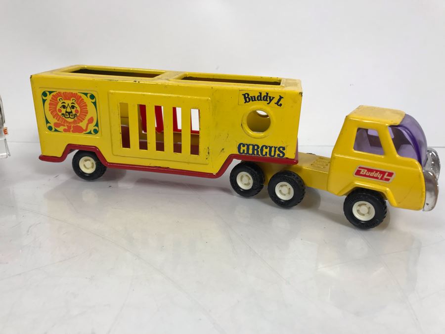 Vintage Buddy L Circus Truck With Trailer, Buddy L EXXON Gas Fuel Truck And Matchbox Guy Warrior Tractor With Car Transporter King Size K-8 Farnborough Measham Car Auction Collection [Photo 9]