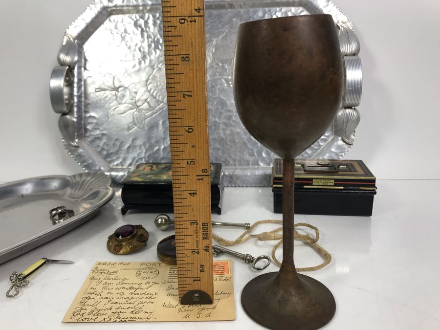 Vintage Lot Featuring An English Boatswain Whistle, Hand Wrought Bird Tray, 1946 Maiden Voyage Postcard Of Queen Elizabeth Ship, Vintage Brooch Pin, Ladies Compact, 3 Rings, Lacquer Box, Metal Box, Token, Copper Chalice And Mini Pocket Knife - See Photos [Photo 25]