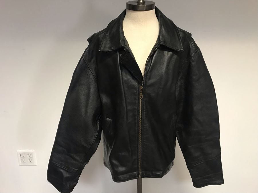 Mens Wilsons Black Leather Jacket Size M Made In Pakistan [Photo 2]
