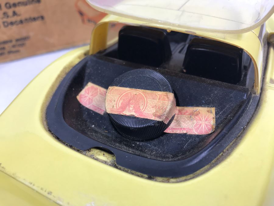 Vintage 1978 Jim Beam Corvette Liquour Decanter With Damaged Box [Photo 11]