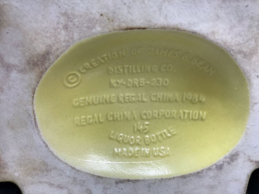 Vintage 1978 Jim Beam Corvette Liquour Decanter With Damaged Box [Photo 15]