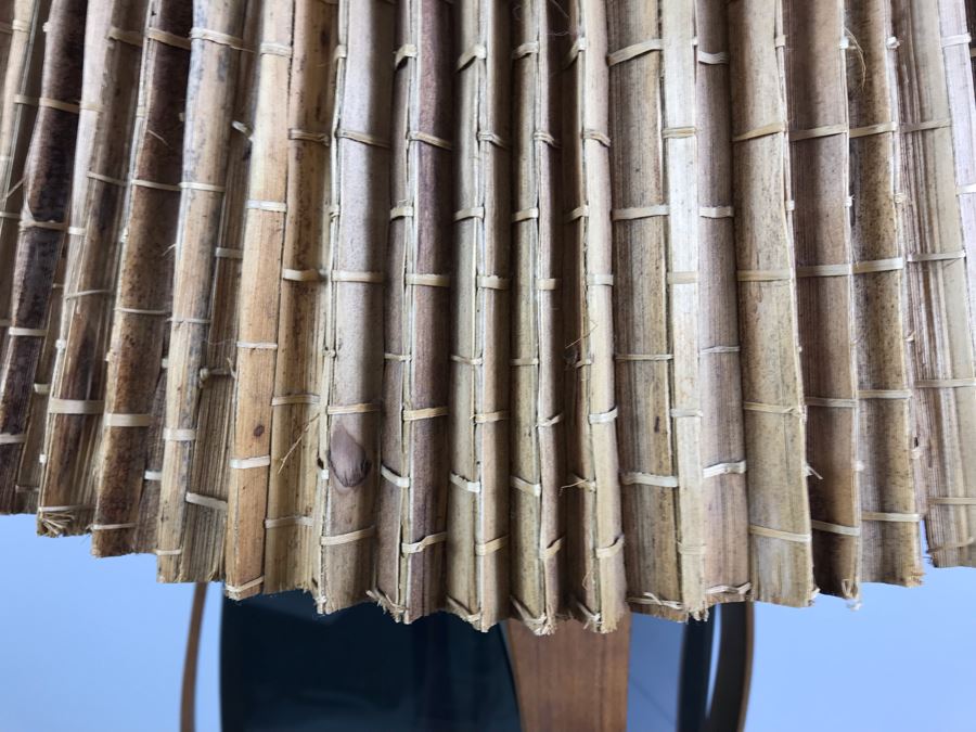 Mid-Century Modern Table Lamp [Photo 7]