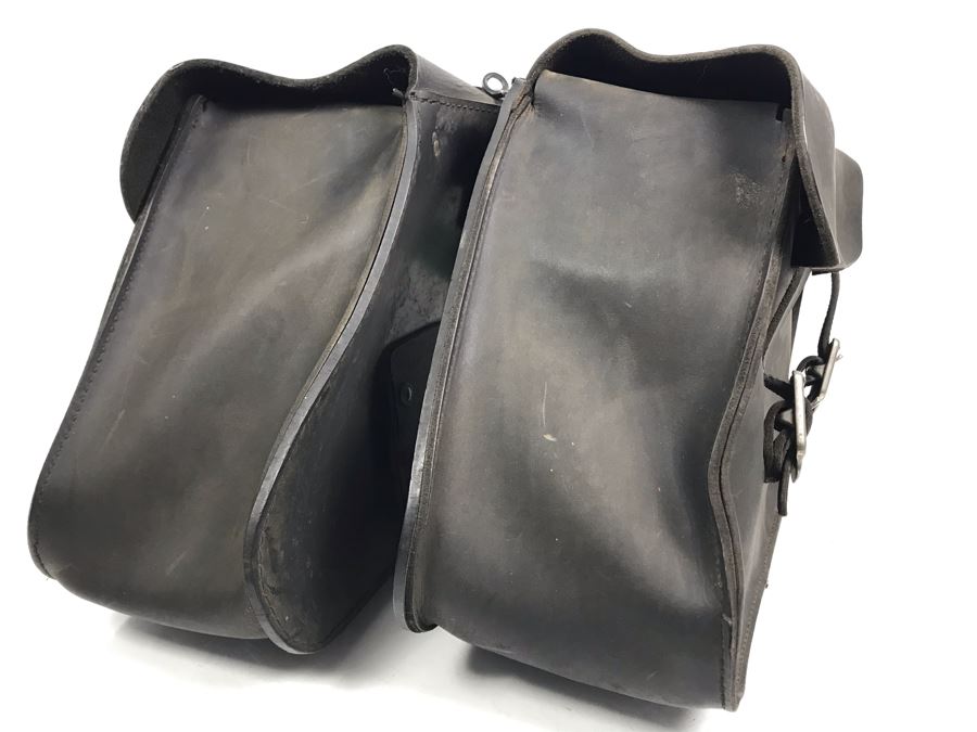 Harley-Davidson Leather Saddlebags [Photo 6]