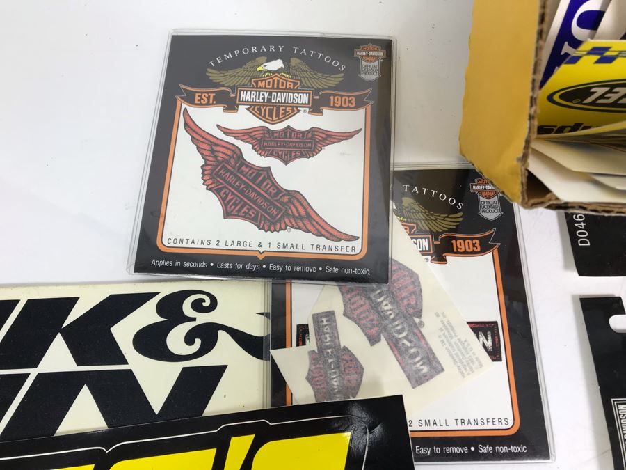 Various Motorcycle Stickers And Patches Including All Harley Drag Racing Association (AHDRA) Harley Davidson [Photo 12]