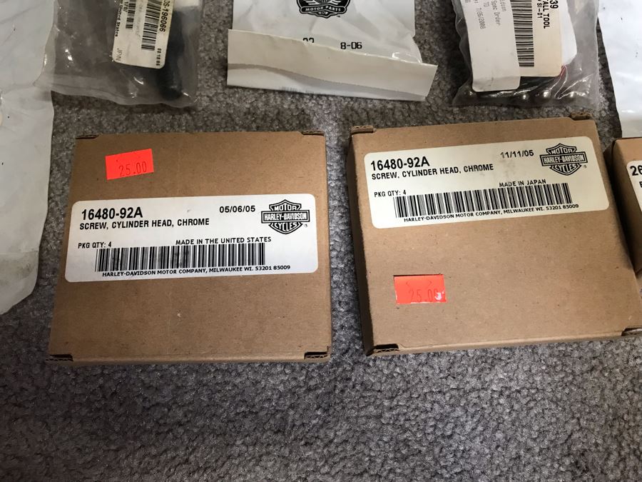 Large Lot Of Genuine Harley-Davidson Motorcycle Parts - See Photos [Photo 11]