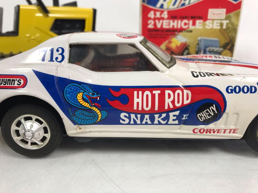 Vintage Hot Rod Snake II Chevy Corvette (Not Working - For Display), Vintage Tonka Bulldozer And New Old Stock SEARS 4X4 2 Vehicle Die-Cast Metal Set [Photo 3]