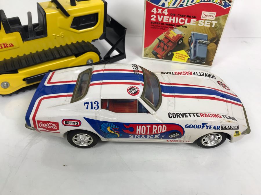 Vintage Hot Rod Snake II Chevy Corvette (Not Working - For Display), Vintage Tonka Bulldozer And New Old Stock SEARS 4X4 2 Vehicle Die-Cast Metal Set [Photo 5]