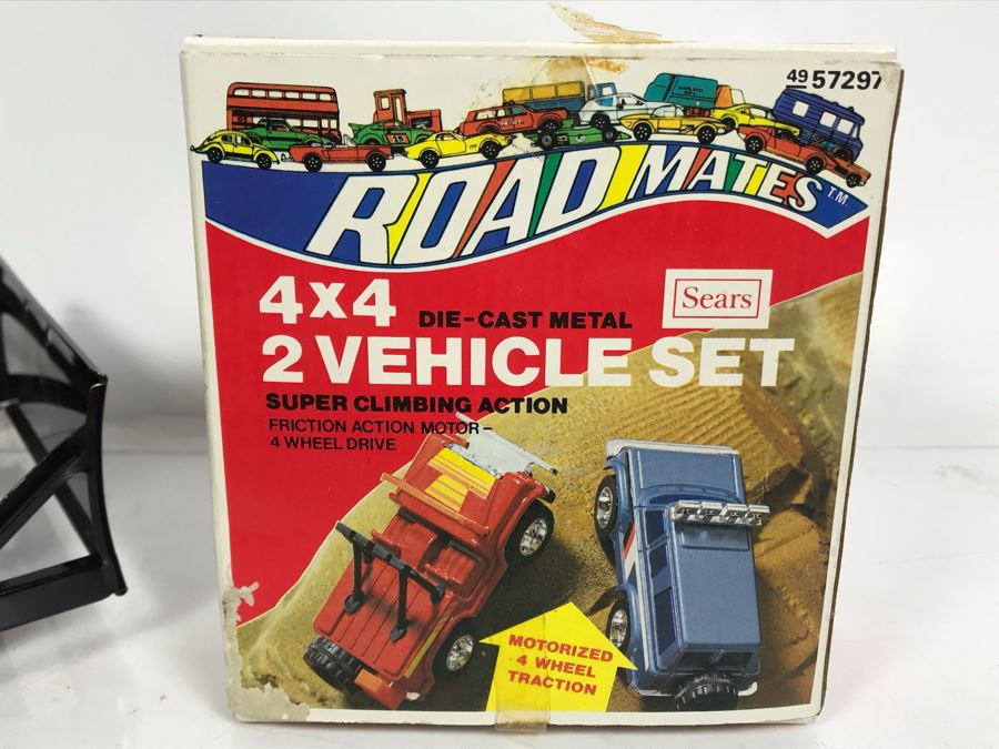 Vintage Hot Rod Snake II Chevy Corvette (Not Working - For Display), Vintage Tonka Bulldozer And New Old Stock SEARS 4X4 2 Vehicle Die-Cast Metal Set [Photo 14]