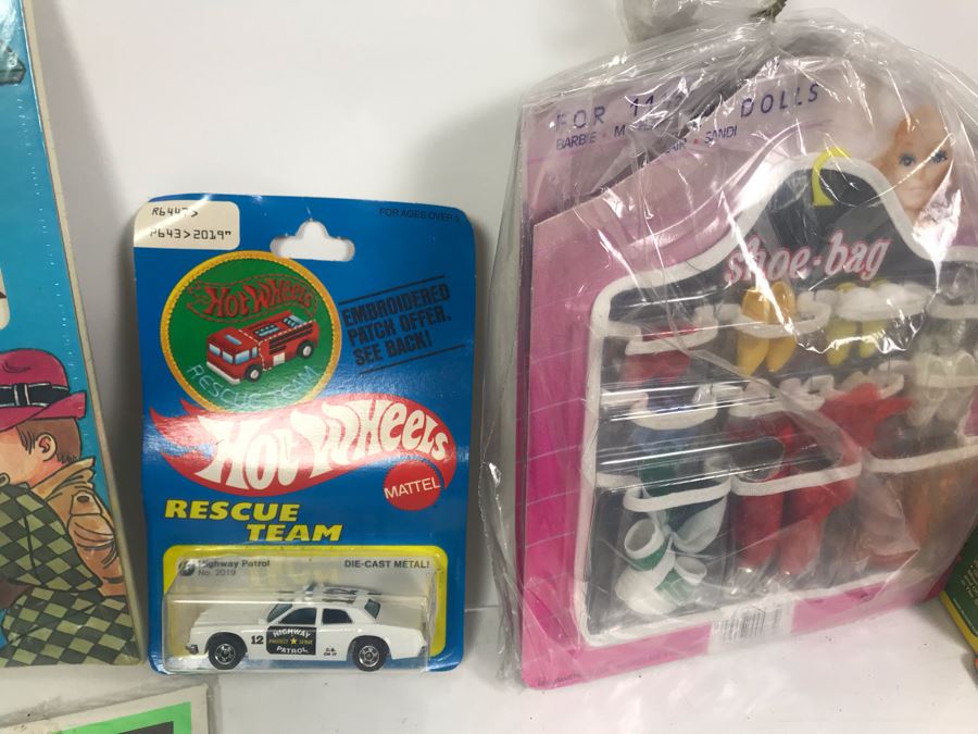 Large Vintage Game Toy Book Lot - Mostly New Old Stock - See Photos [Photo 24]