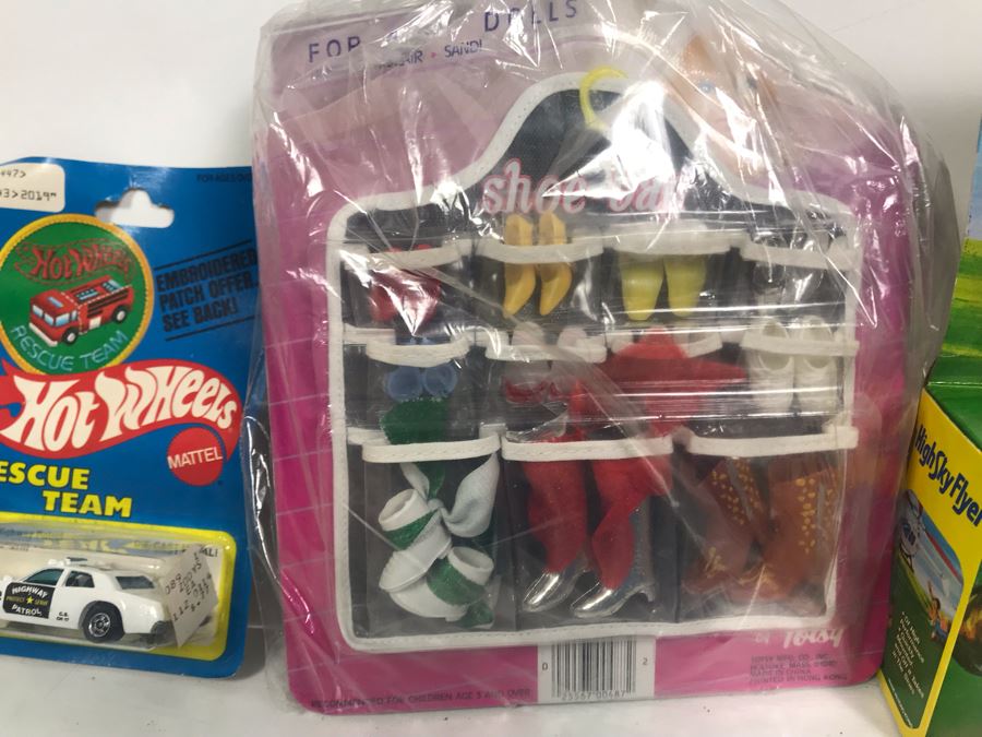 Large Vintage Game Toy Book Lot - Mostly New Old Stock - See Photos [Photo 23]