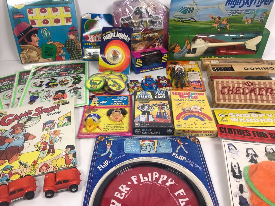 Large Vintage Game Toy Book Lot - Mostly New Old Stock - See Photos [Photo 3]