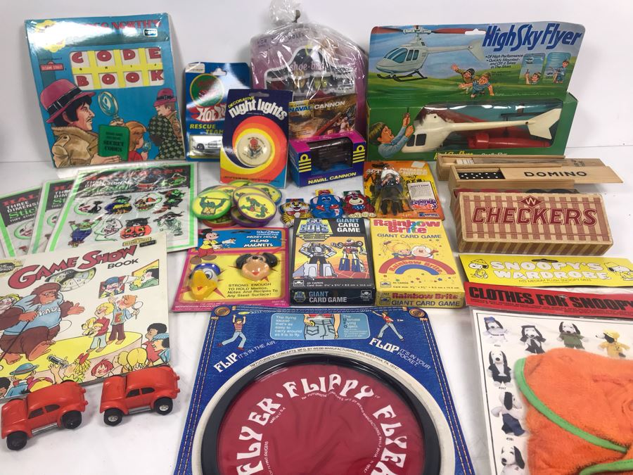 Large Vintage Game Toy Book Lot - Mostly New Old Stock - See Photos [Photo 1]