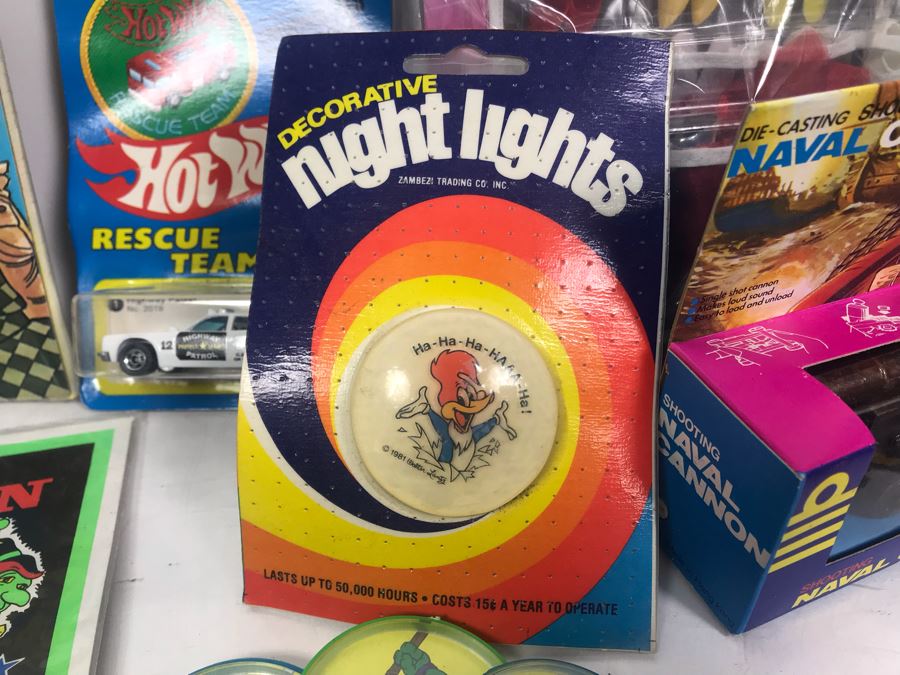 Large Vintage Game Toy Book Lot - Mostly New Old Stock - See Photos [Photo 20]