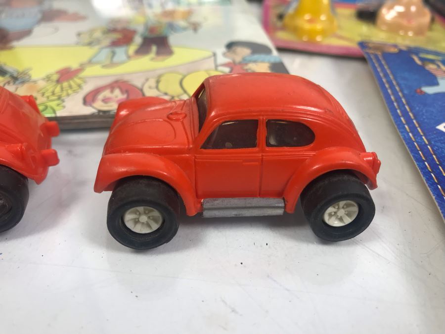 Large Vintage Game Toy Book Lot - Mostly New Old Stock - See Photos [Photo 15]