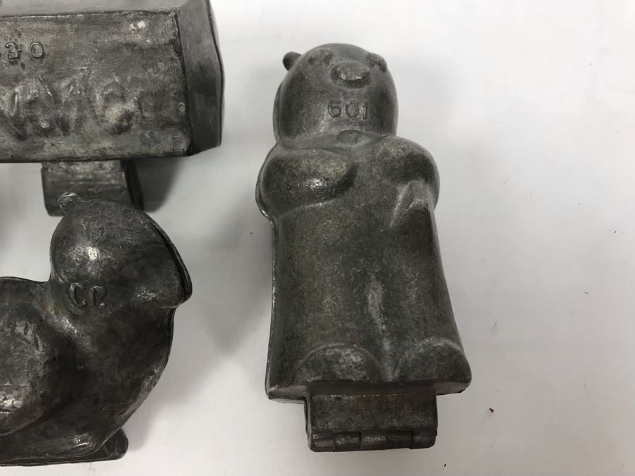 Collection Of (4) Vintage Pewter Ice Cream Molds: Bear, Bon Voyage Suitcase, Chicken And Cupid Heart [Photo 5]