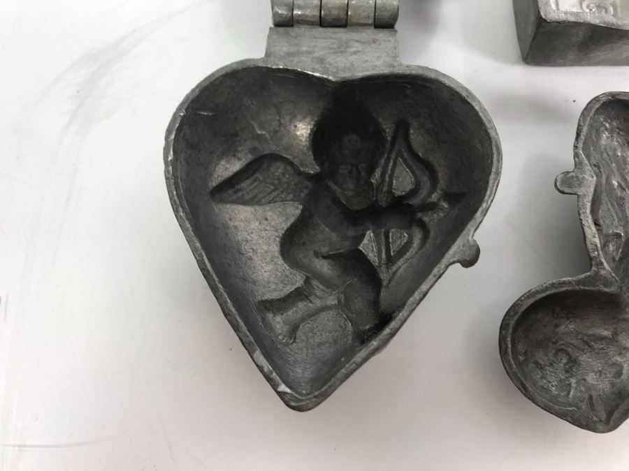 Collection Of (4) Vintage Pewter Ice Cream Molds: Bear, Bon Voyage Suitcase, Chicken And Cupid Heart [Photo 13]