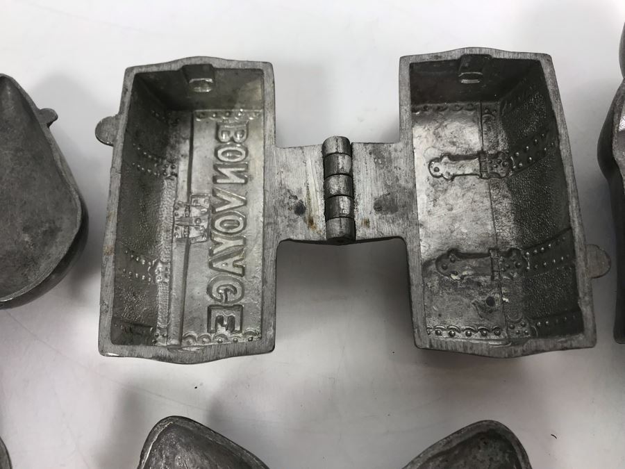 Collection Of (4) Vintage Pewter Ice Cream Molds: Bear, Bon Voyage Suitcase, Chicken And Cupid Heart [Photo 10]