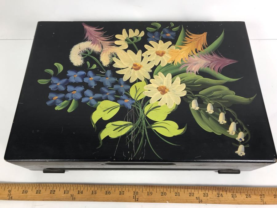 Gorham Silverplate Flatware Apx Service For 9 With Vintage Painted Silverware Storage Box [Photo 4]