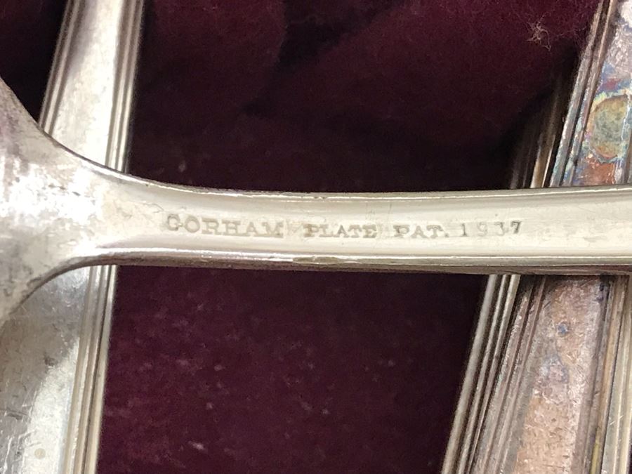 Gorham Silverplate Flatware Apx Service For 9 With Vintage Painted Silverware Storage Box [Photo 11]