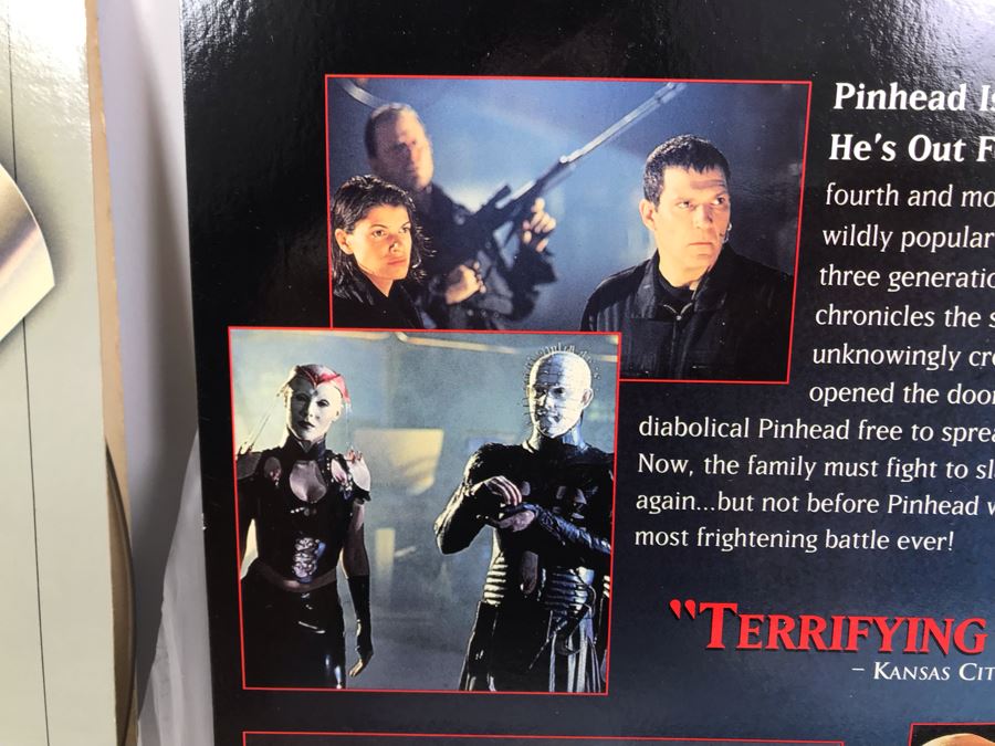 Collection Of (5) Vintage Laser Disc Movies: Hellraiser, The Adromeda Strain, The Time Machine, Donald Duck [Photo 10]