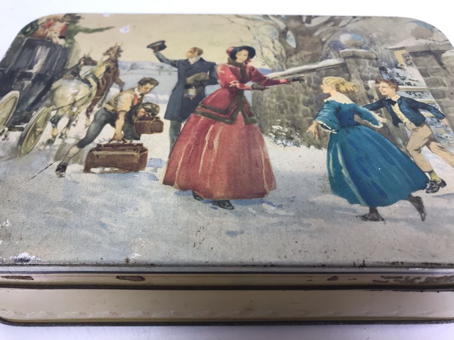 English Tin Filled With Colored Beads Green, Yellow, Black, Red And White [Photo 8]