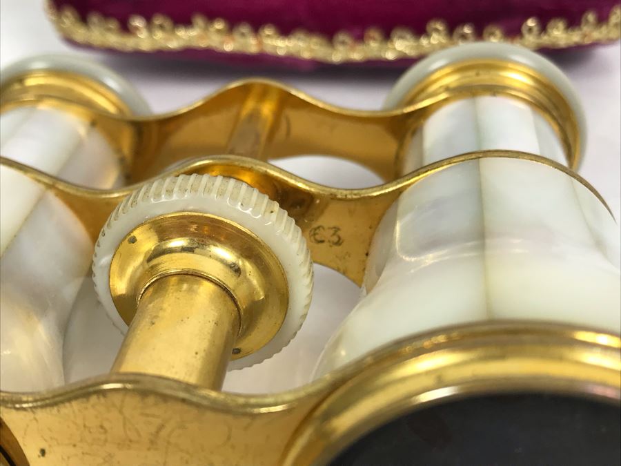 Antique Mother Of Pearl And Brass Lemaire Paris Binoculars Opera Glasses With Storage Pouch [Photo 10]