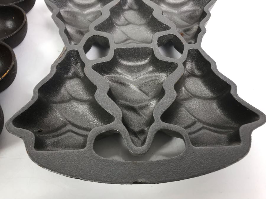 Collection Of (7) Cast Iron Molds From Lodge And John Wright Co: Bears, Fish, Hearts, Leaves, Balls, Trees - See Photos [Photo 27]