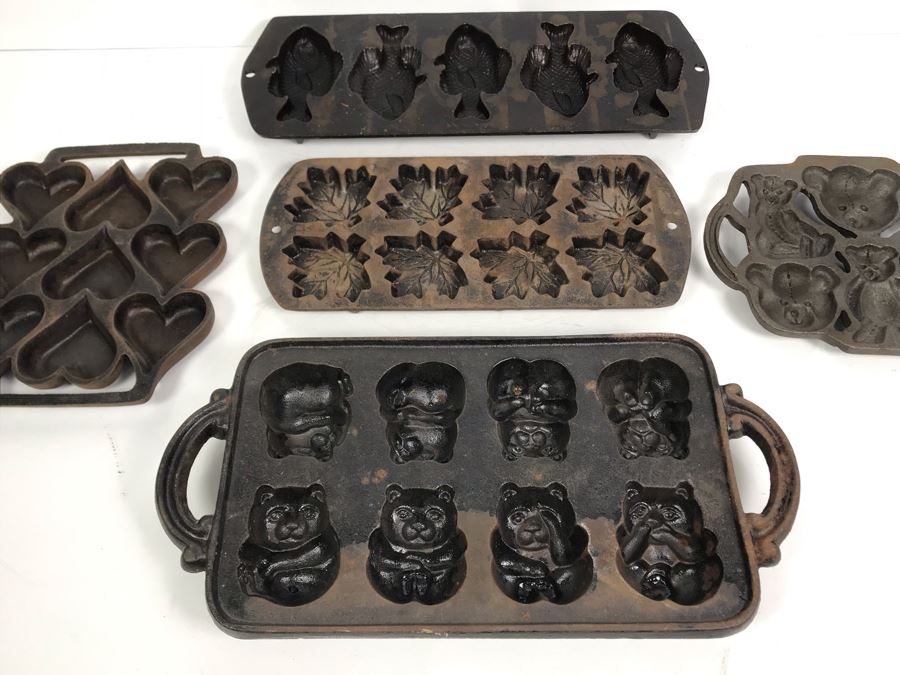 Collection Of (7) Cast Iron Molds From Lodge And John Wright Co: Bears, Fish, Hearts, Leaves, Balls, Trees - See Photos