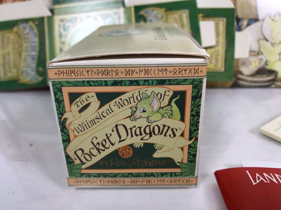 Real Musgrave The Whimsical World Of Pocket Dragons Unused Cardboard Display For Pocket Dragons, Hand Signed By Real Musgrave Pocket Dragon 'No Ugly Monsters Allowed', Pins, Notepads And Catalogs [Photo 18]