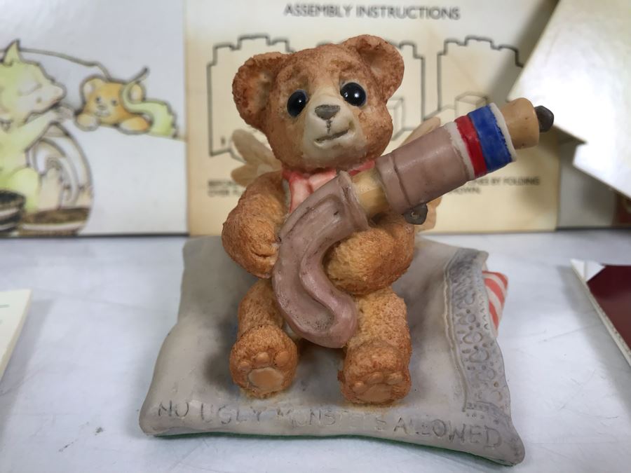 Real Musgrave The Whimsical World Of Pocket Dragons Unused Cardboard Display For Pocket Dragons, Hand Signed By Real Musgrave Pocket Dragon 'No Ugly Monsters Allowed', Pins, Notepads And Catalogs [Photo 2]