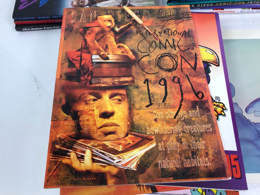 San Diego Comic-Con Convention Programs From 1987-2009 [Photo 15]