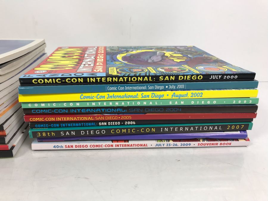San Diego Comic-Con Convention Programs From 1987-2009 [Photo 6]