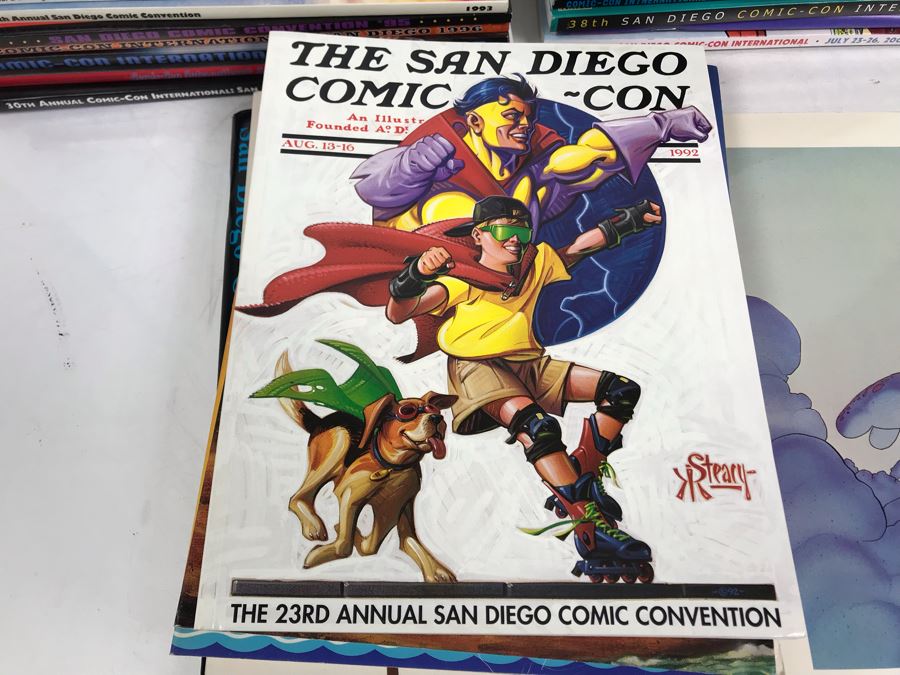 San Diego Comic-Con Convention Programs From 1987-2009 [Photo 11]