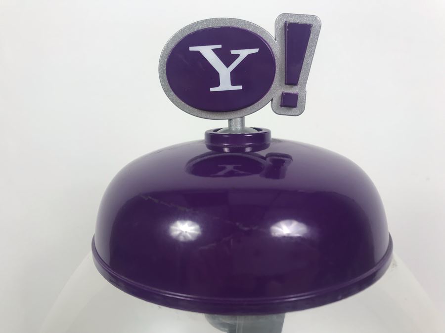 YAHOO! Internet Website Advertising Purple Bubble Gum Machine [Photo 3]