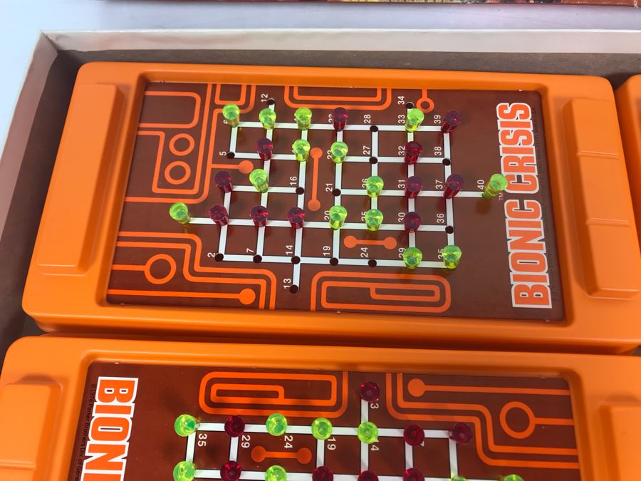 Vintage 1975 The Six Million Dollar Man Bionic Crisis Parker Brothers Board Game [Photo 3]