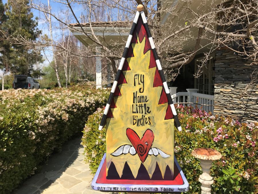 Sticks Iowa Handmade Hand Painted Floor Freestanding Birdhouse 78.5'H [Photo 10]