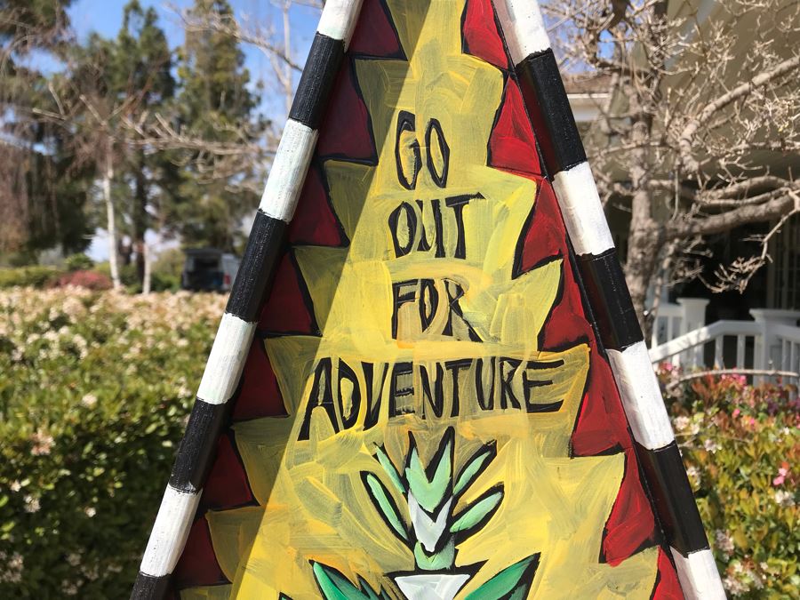 Sticks Iowa Handmade Hand Painted Floor Freestanding Birdhouse 78.5'H [Photo 6]