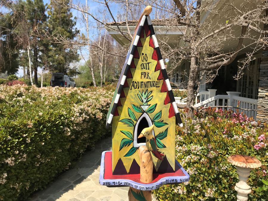 Sticks Iowa Handmade Hand Painted Floor Freestanding Birdhouse 78.5'H [Photo 3]