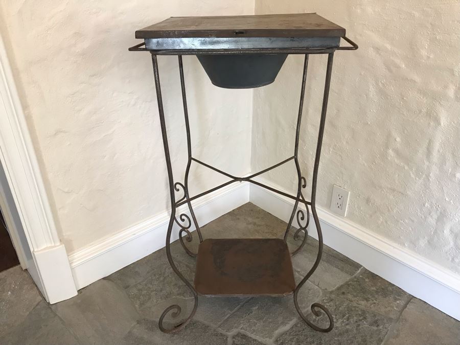 Vintage Metal Shaving Wash Stand With Mirror And Lower Table 22'W X 16'D X 36'H [Photo 3]