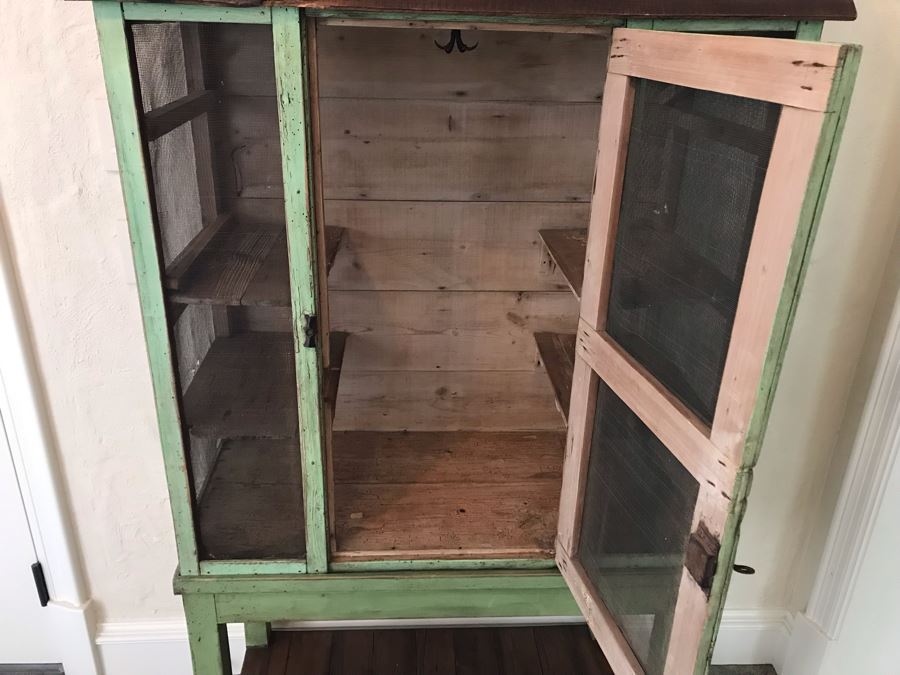 Shabby Chic Vintage Chicken Coop Birdcage Cabinet With Lower Table