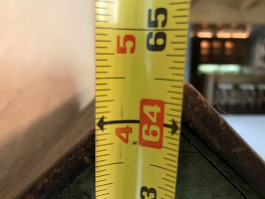 Shabby Chic Vintage Chicken Coop Birdcage Cabinet With Lower Table And Lockable Door Light Lime Green 64'H X 34'W X 16.5'D [Photo 19]