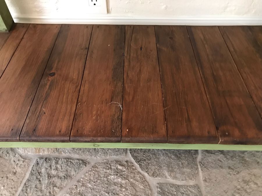 Shabby Chic Vintage Chicken Coop Birdcage Cabinet With Lower Table And Lockable Door Light Lime Green 64'H X 34'W X 16.5'D [Photo 15]