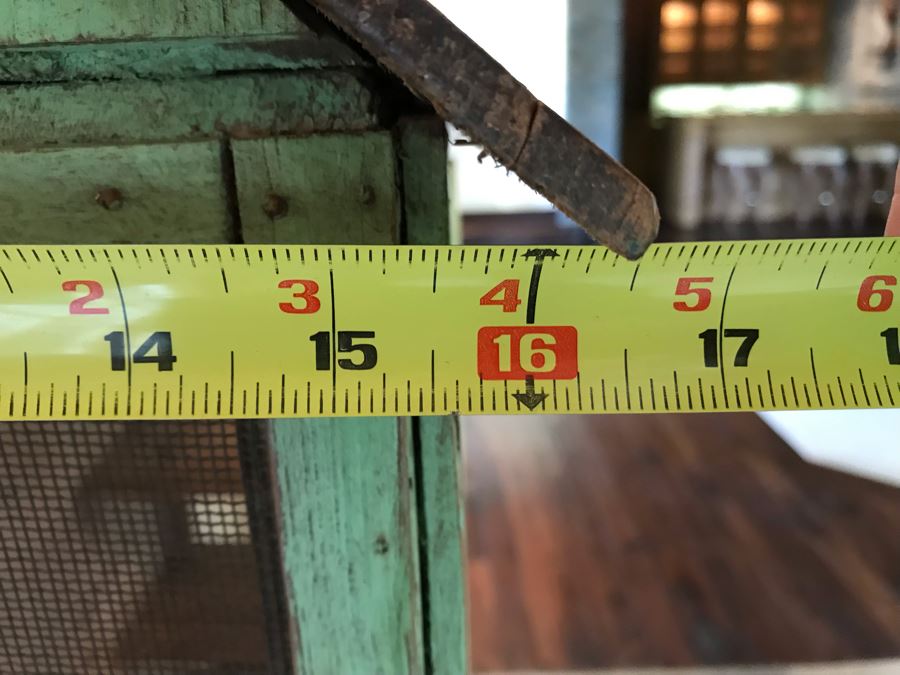 Shabby Chic Vintage Chicken Coop Birdcage Cabinet With Lower Table And Lockable Door Light Lime Green 64'H X 34'W X 16.5'D [Photo 21]