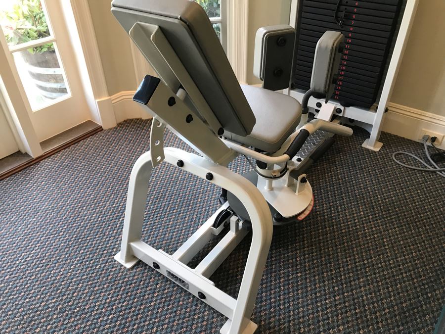 Hoist Dual 800 Home Gym [Photo 3]