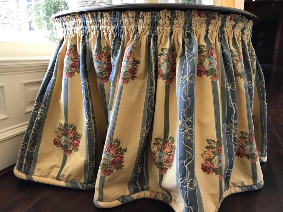 Hand Painted Wooden Pedestal Table With Skirt (Skirt May Be Removed) [Photo 7]