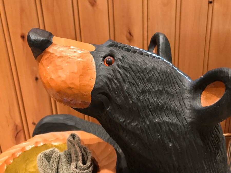 Cute Resin Fiberglass Bear Basket Towel Holder 21'H [Photo 7]